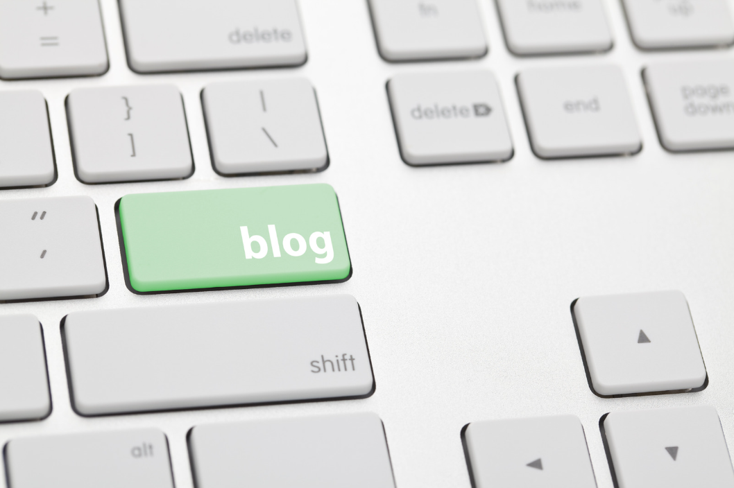 green blog key on keyboard